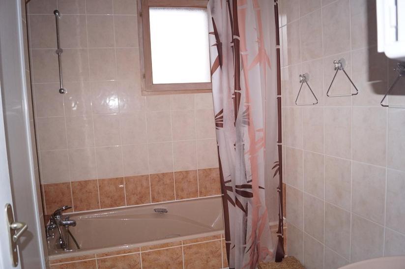 Gite De La Jument Grise Lescheroux Esterno foto